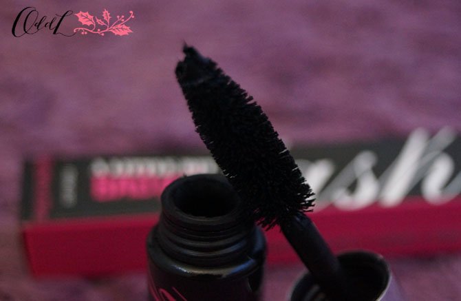 Bad Gal Lash Benefit2