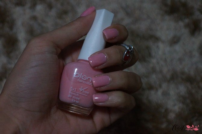 Nas Unhas: French de Rose